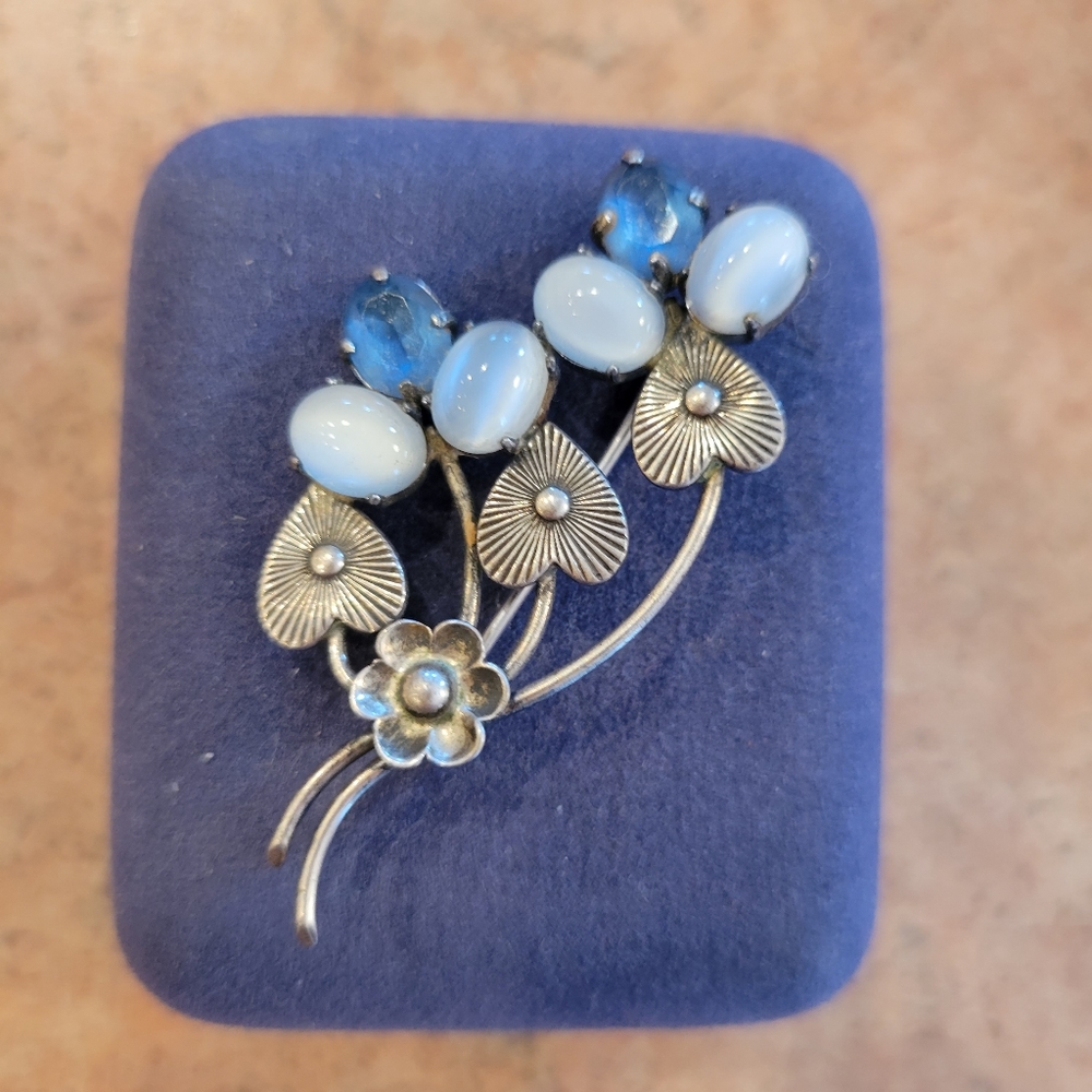 Sterling WRE Brooch ~ Floral Pattern ~ Blue Embellishments ~ Moonstone? Lovely!